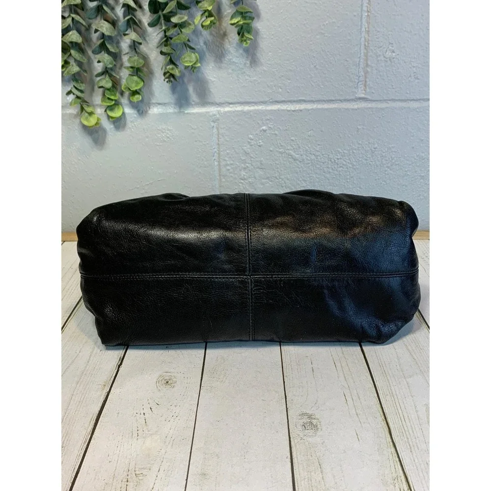 Coach Soho Ashley Hobo Purse with gold hardware